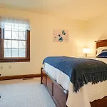 Spacious Ronks Getaway With Deck And Grill!